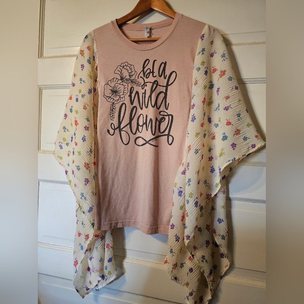 Soft Pink 'Be a Wild Flower' Short Sleeve Tee with Cream Floral Kimono